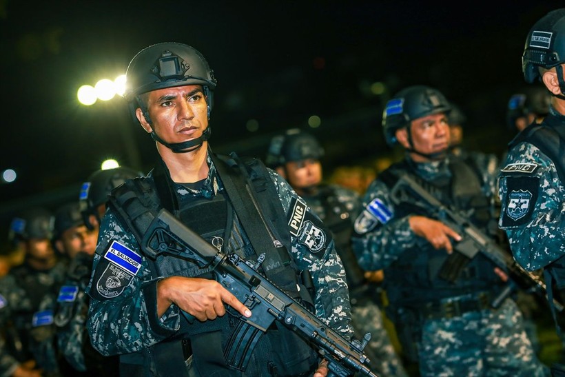 El Salvador'da çetelerle mücadele için Cabanas vilayeti kuşatma altına alındı - Resim: 3