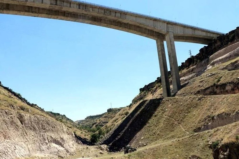 Viyadükte cesedi bulundu! Tıp öğrencisinin gizemli ölümü - Resim: 2