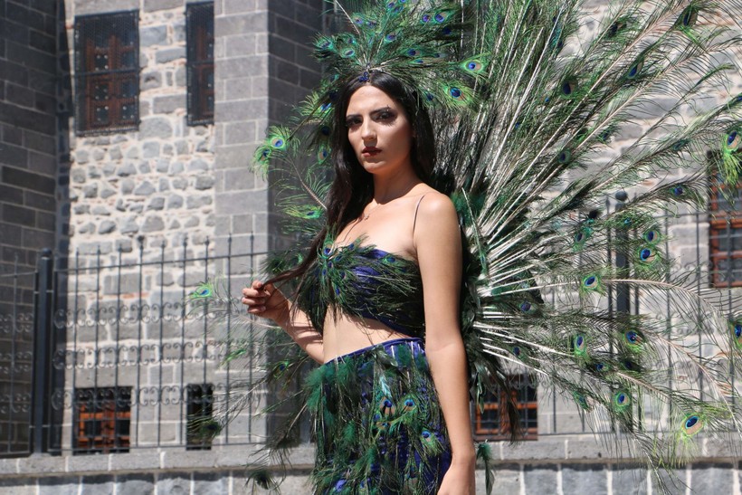 Milano değil Diyarbakır! Tarihi sokaklarda ilginç defile - Resim: 16