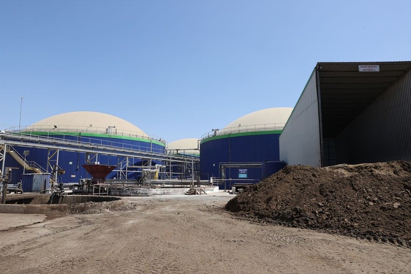 Gaziantep'teki dev tesiste hayvan tezeklerinden 4,5 megavatlık enerji üretiliyor - Resim: 14