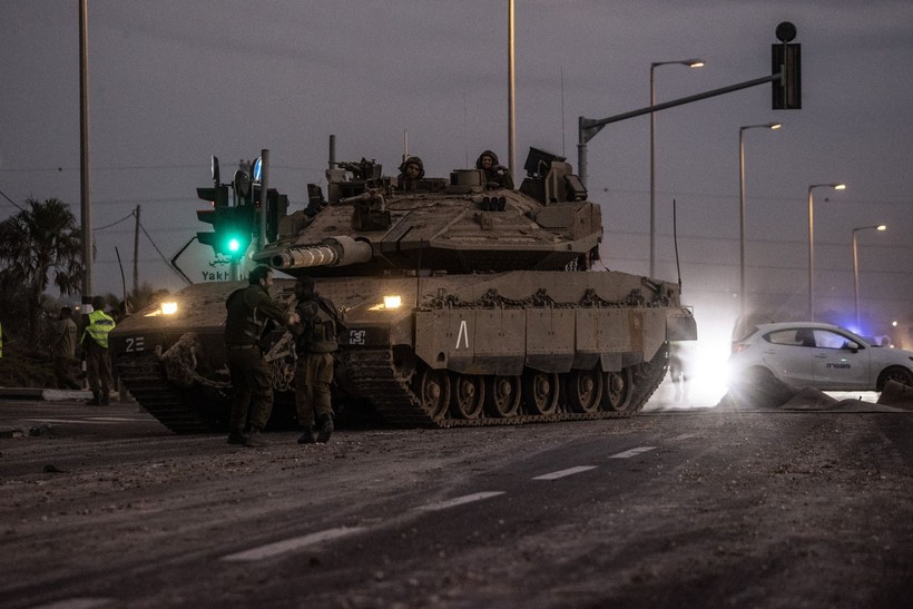 İsrail tanklarını Gazze'ye yönlendirdi! Kara harekatı mı başlayacak? Kassam Sözcüsü Ebu Ubeyde'den İsrail'e uyarı - Resim: 10