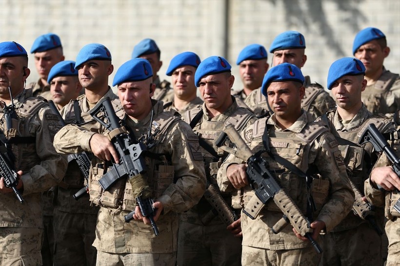 Türk komandosu Gabar'a uğurlandı! Dualar edildi - Resim: 2