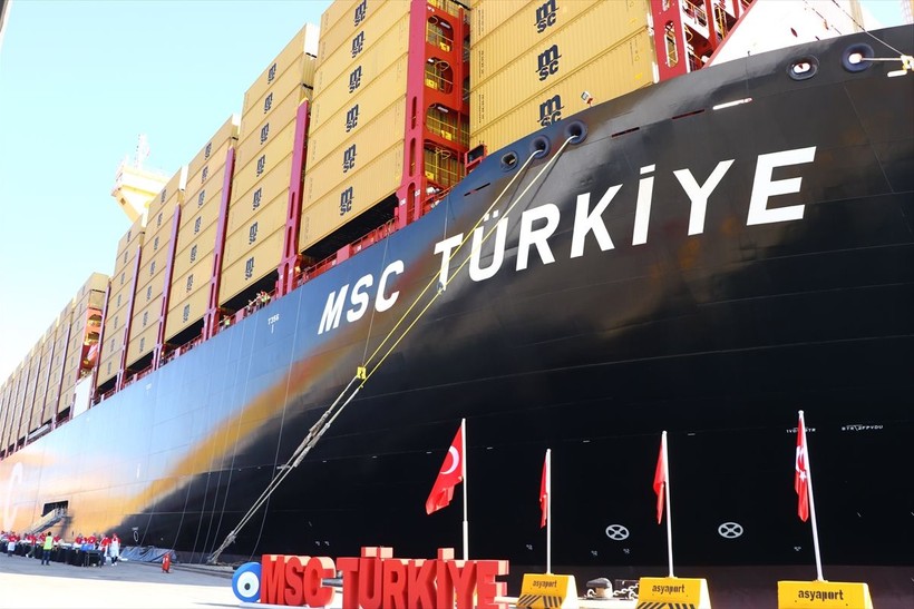 Dünyanın en büyük konteyner gemisi 'MSC Türkiye' Tekirdağ'da - Resim: 5