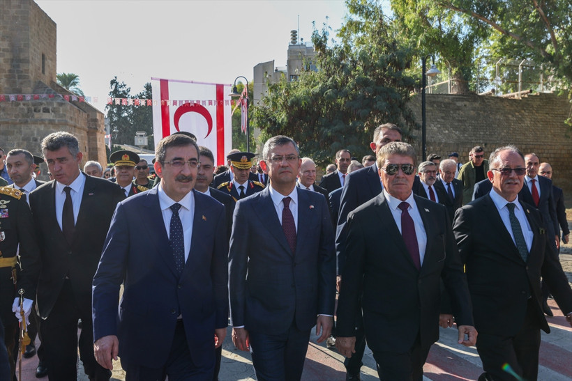 Son Dakika: Özgür Özel KKTC'ye gitti - Resim : 4