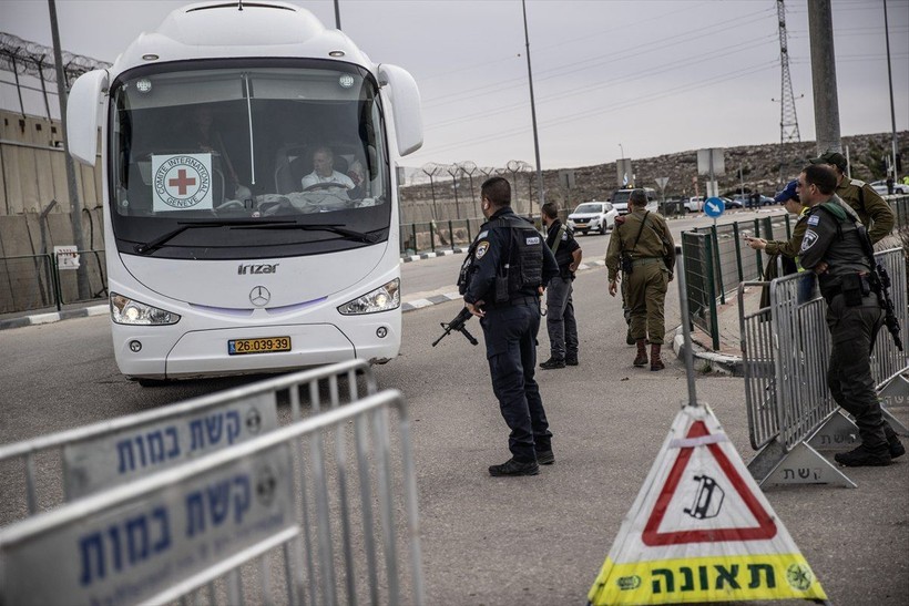İsrail-Hamas rehine takası dün başladı... İkinci günde neler olacak? - Resim: 14