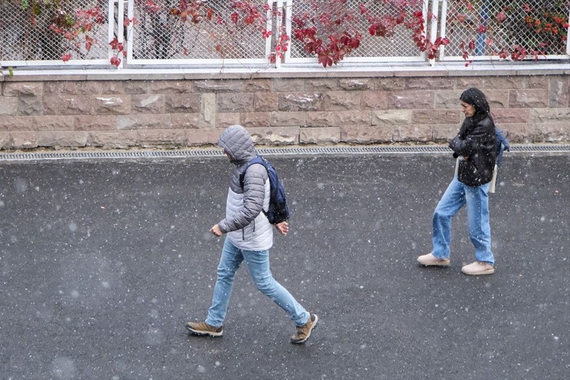 Başkent Ankara beyaz masalı yaşıyor! Yurt genelinden kar manzaraları ❄️☃️🧤 - Resim: 54