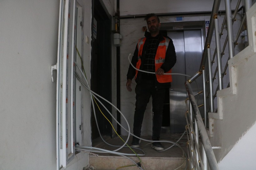 Hatay'da eşyaları çalınan iş yerinin sahibi farketmeden polis buldu! - Resim: 4