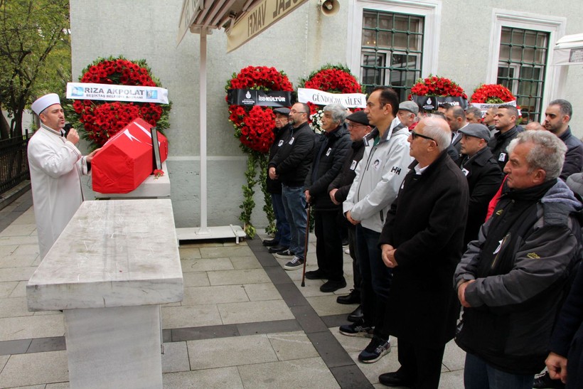 Bayan Kahkaha Güzide Kasacı son yolculuğuna uğurlandı - Resim: 10