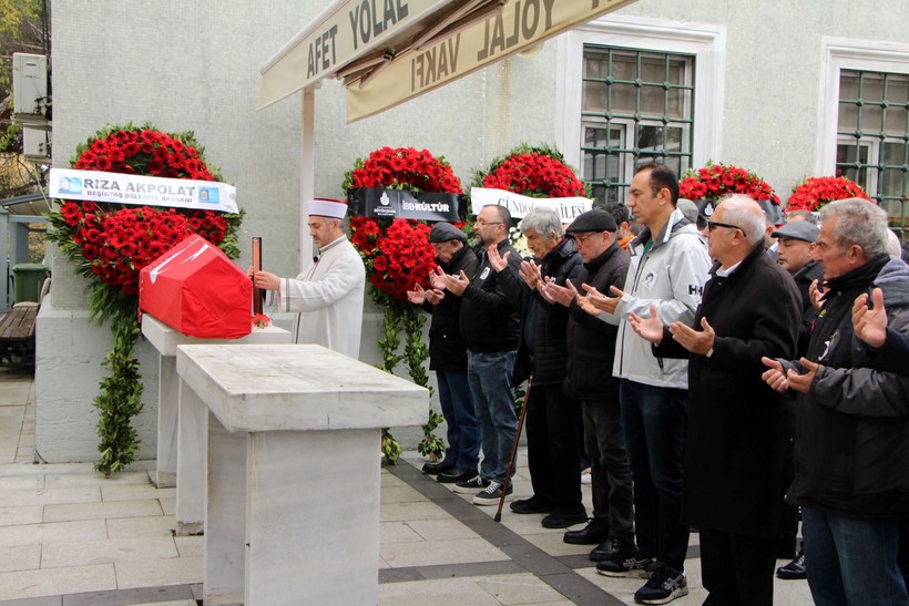 Bayan Kahkaha Güzide Kasacı son yolculuğuna uğurlandı - Resim: 7