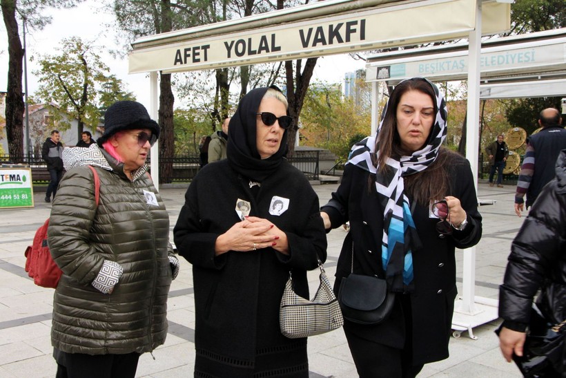 Bayan Kahkaha Güzide Kasacı son yolculuğuna uğurlandı - Resim: 5