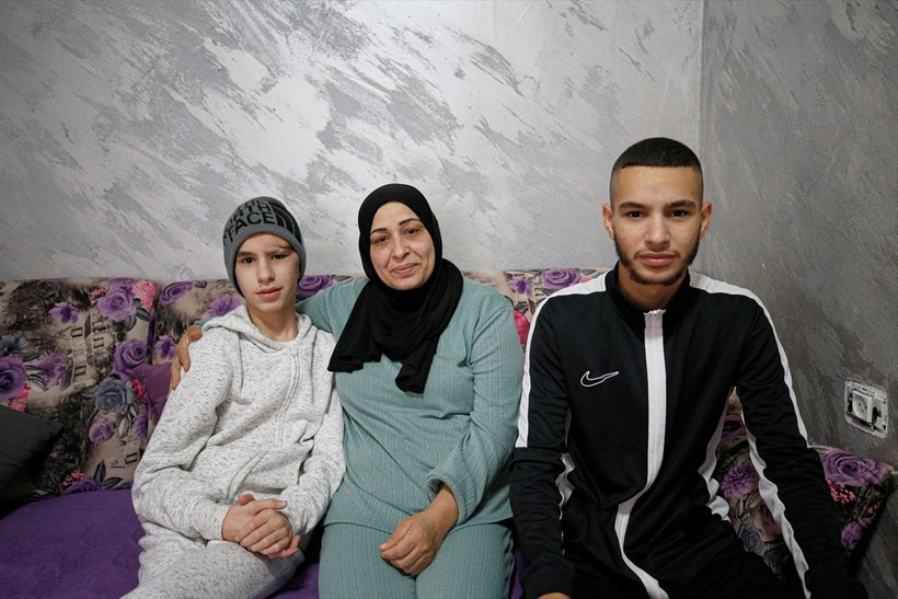 İsrail askerinin açtığı ateşte yaralanan Abürrahman el-Zagıl "yarım kafatasıyla" yaşamını sürdürüyor - Resim: 9