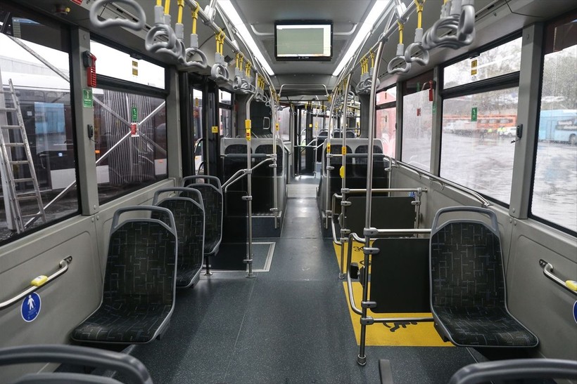 Ekrem İmamoğlu metrobüsler için düzenlenen törene katıldı - Resim: 4