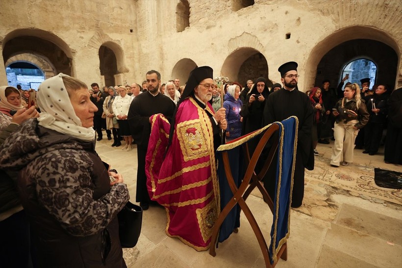 Antalya'da 'Noel Baba' için Kilise'de ayin düzenlendi - Resim: 12