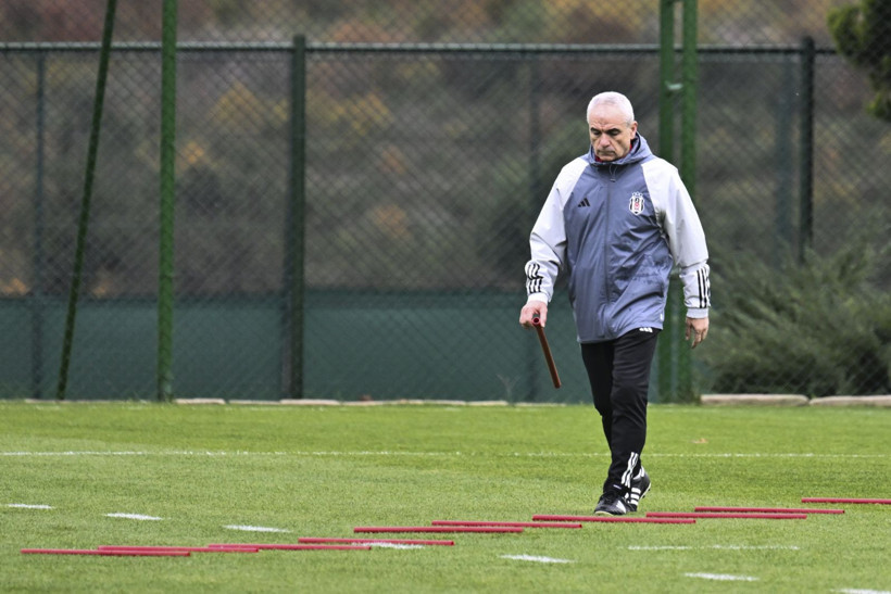 Beşiktaş’ta Rıza Çalımbay dönemi sona eriyor! İşte yerine gelecek dünyaca ünlü hoca - Resim: 1