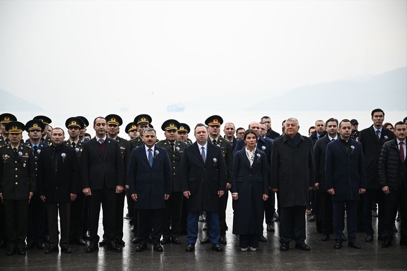 Azerbaycan'ın ulusal lideri Haydar Aliyev vefatının 20. yılında İstanbul'da anıldı - Resim: 8