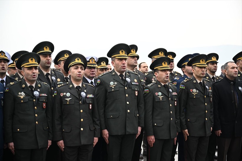 Azerbaycan'ın ulusal lideri Haydar Aliyev vefatının 20. yılında İstanbul'da anıldı - Resim: 9