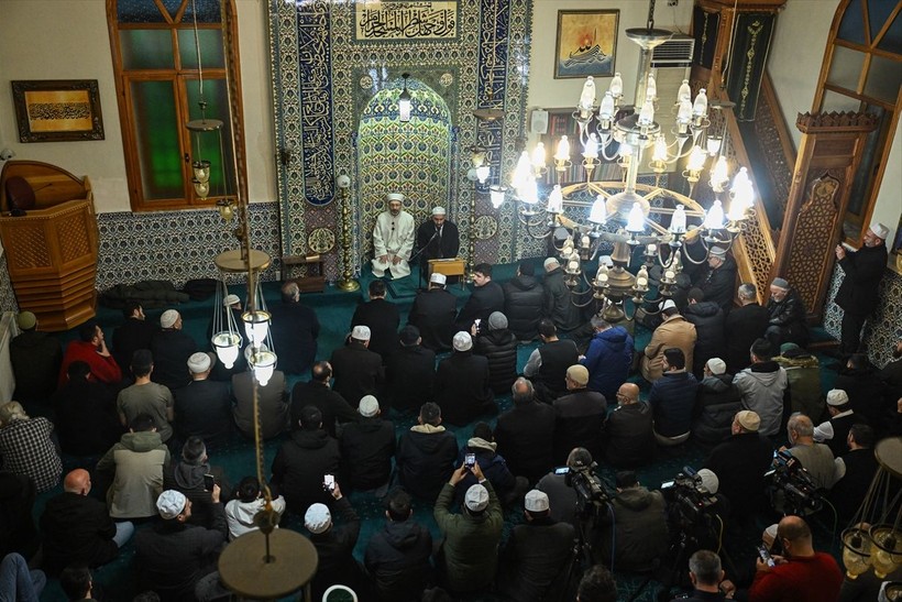 Diyanet İşleri Başkanı Ali Erbaş Hz. Yuşa Camii'nde 'Filistin'e dua' buluşmasına katıldı - Resim: 5