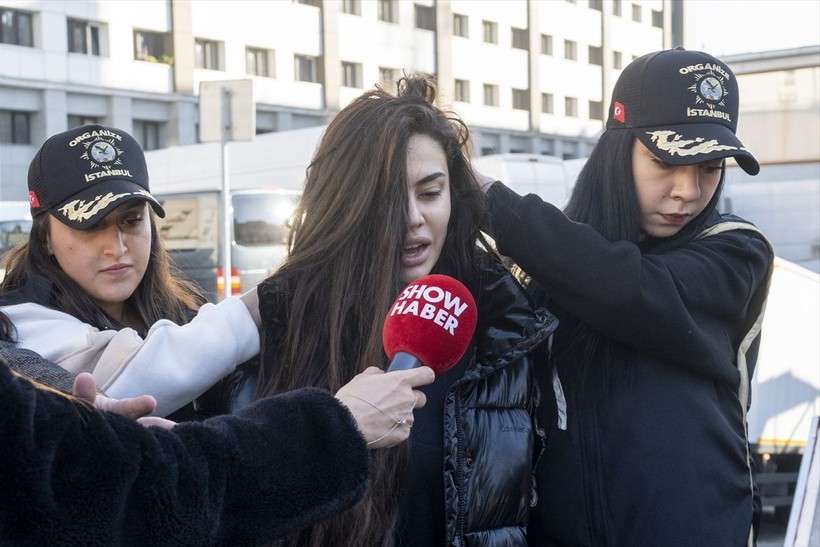 Şafak operasyonuyla gözaltına alınmıştı! Fenomen Ece Ronay adliyeye sevk edildi - Resim: 10