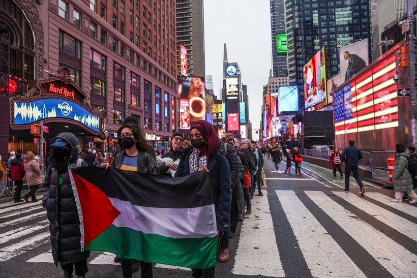 New York Gazze'de ölen binlerce bebek ve çocuk için sessiz yürüyüş yaptı - Resim: 83