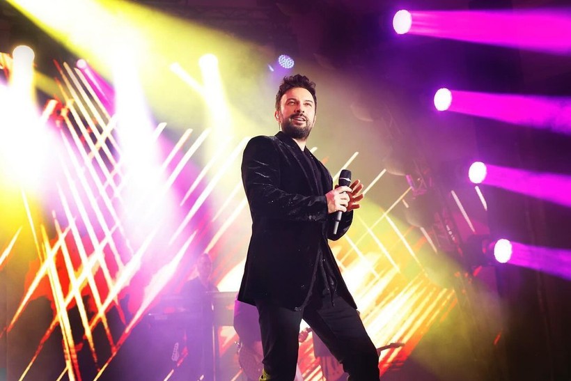 Yeni yıla Kıbrıs'ta giren Tarkan'ın '1 milyon dolar' aldığı iddiası yalanlandı! Bakın Tarkan yılbaşında ne kadar kazanmış? - Resim: 2