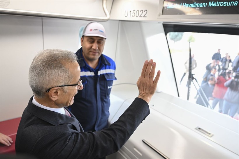 Bakan Uraloğlu müjdeyi verdi! Sürücüsüz yerli tren seti raylara hazır - Resim: 18