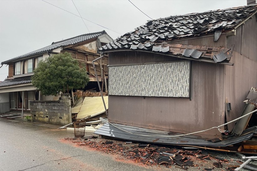 Japonya'da meydana gelen depremlerde hayatını kaybedenlerin sayısı 78'e yükseldi - Resim: 7
