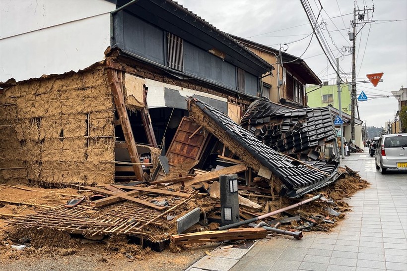 Japonya'da meydana gelen depremlerde hayatını kaybedenlerin sayısı 78'e yükseldi - Resim: 22