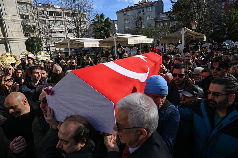 Usta sanatçı Ayla Algan son yolculuğuna uğurlandı - Resim: 20