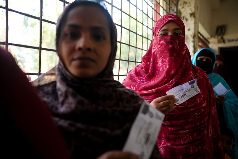 Bangladeş muhalefetin seçim boykotlarının gölgesinde sandığa gidiyor - Resim: 6