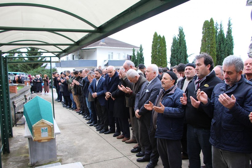 Trabzon'da silahla intihar eden lise öğrencisi arkadaşlarından helallik istemiş - Resim: 10