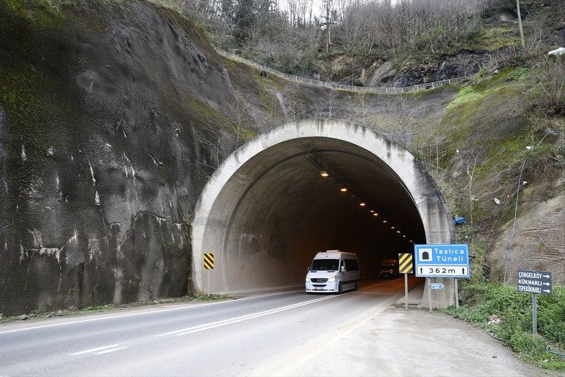 Doğu Karadeniz'i İç Anadolu'ya bağlayan Dereli kara yolu ulaşım süresini kısalttı - Resim: 7