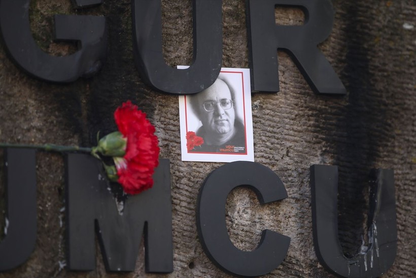Uğur Mumcu ölümünün 31'inci yılında evinin önünde anıldı - Resim: 9