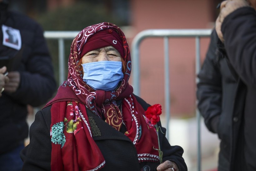 Uğur Mumcu ölümünün 31'inci yılında evinin önünde anıldı - Resim: 12