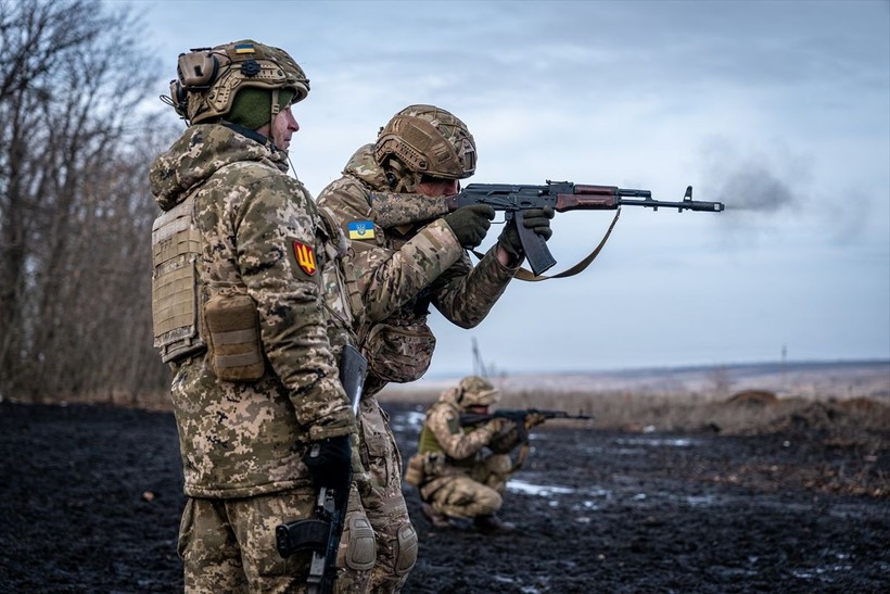 Ukrayna ordusu Donetsk Oblastı'nda eğitimlerine devam ediyor - Resim: 18