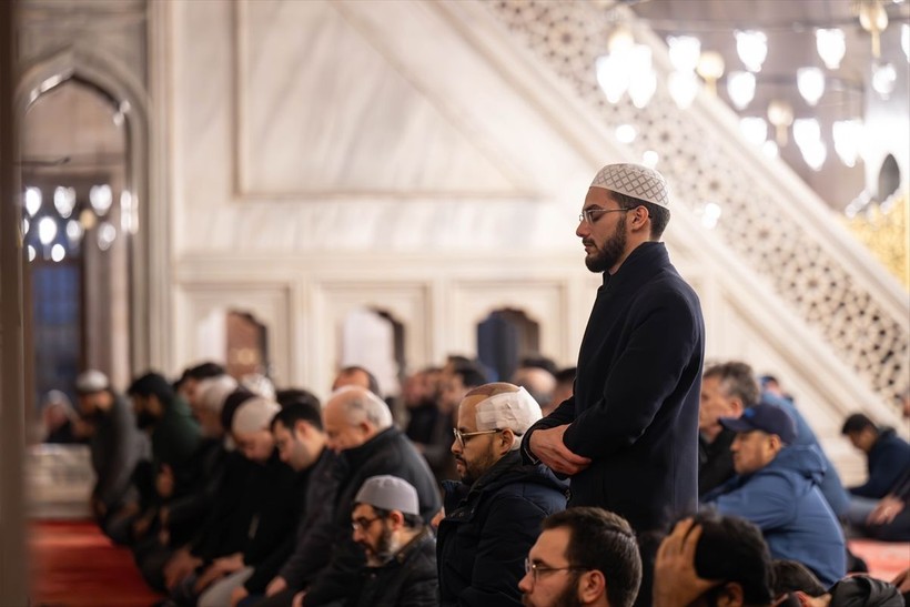 Miraç Kandili yurt genelinde dualarla idrak edildi - Resim: 2