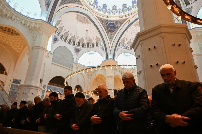 Miraç Kandili yurt genelinde dualarla idrak edildi - Resim: 14