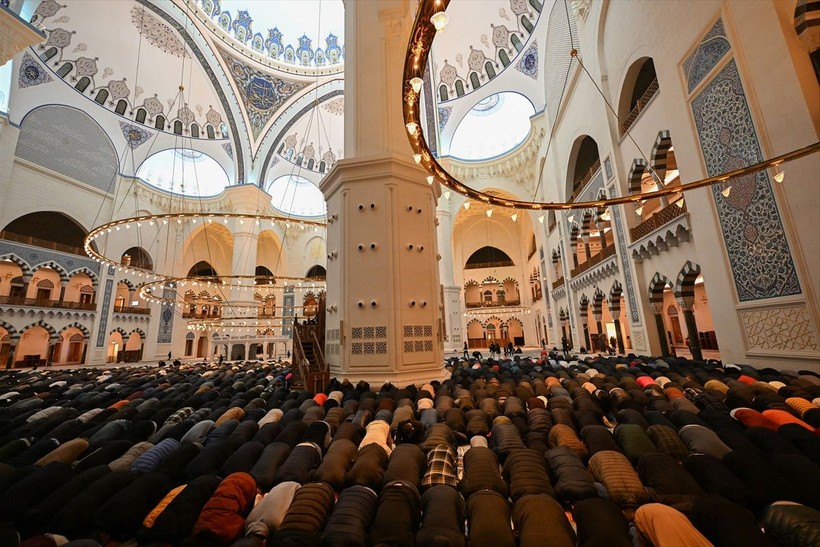 Miraç Kandili yurt genelinde dualarla idrak edildi - Resim: 15