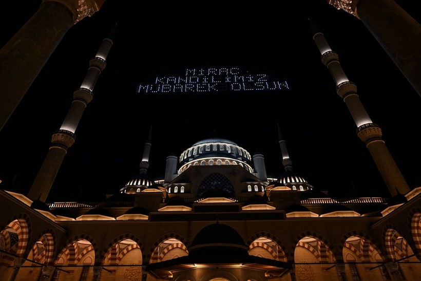 Miraç Kandili yurt genelinde dualarla idrak edildi - Resim: 19