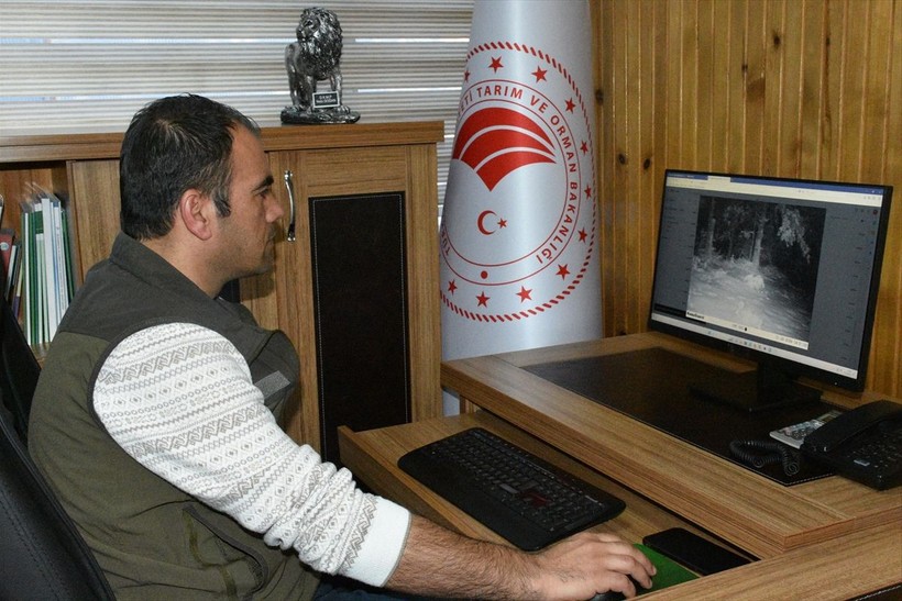 Erzurum'da arazilere kurulan fotokapanlarla kaçak avcılıkla mücadele ediyorlar - Resim: 16