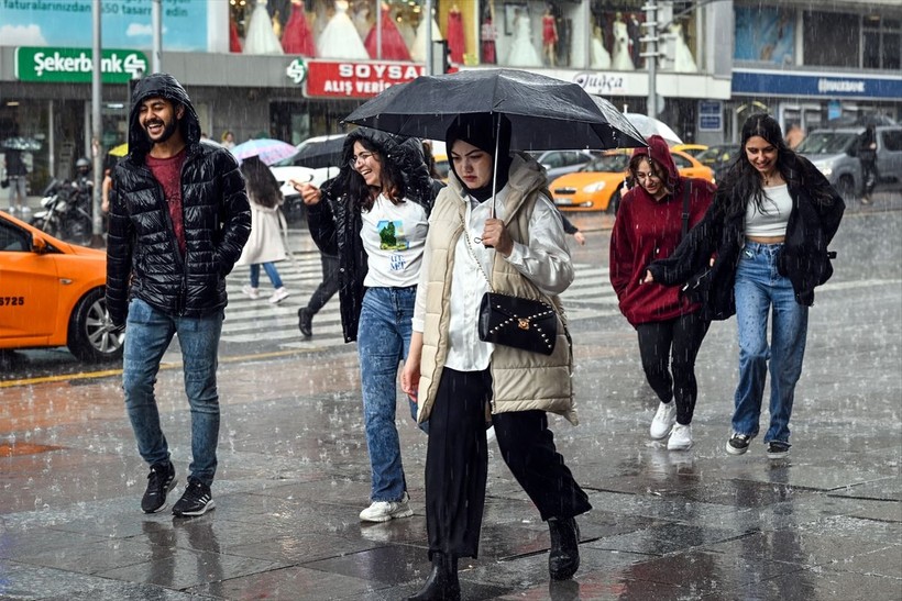 Meteoroloji alarma geçti! 13 il için sarı kodlu uyarı geldi | 14 ŞUBAT ÇARŞAMBA GÜNÜ HAVA NASIL OLACAK? - Resim: 12