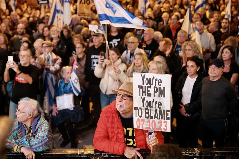 İsrailli vatandaşlardan 'Netanyahu' karşıtı eylem! - Resim: 11