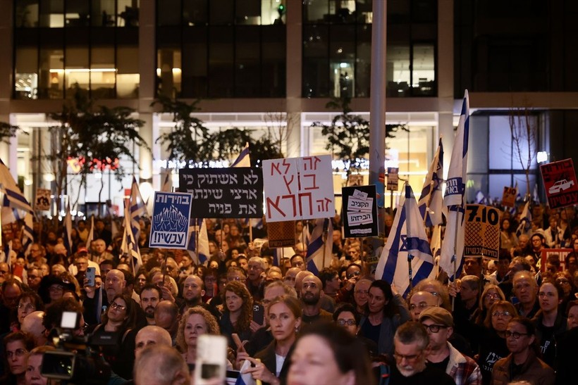 İsrailli vatandaşlardan 'Netanyahu' karşıtı eylem! - Resim: 13