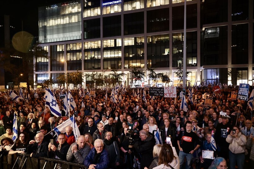 İsrailli vatandaşlardan 'Netanyahu' karşıtı eylem! - Resim: 15