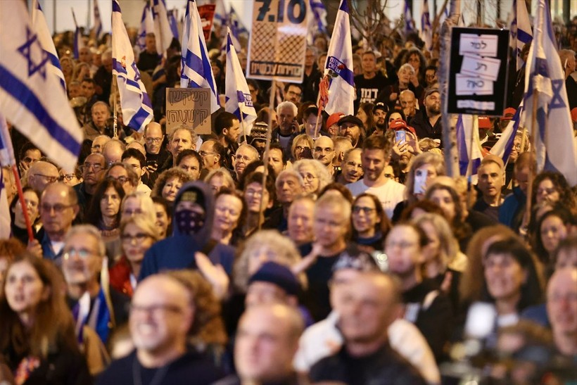 İsrailli vatandaşlardan 'Netanyahu' karşıtı eylem! - Resim: 17