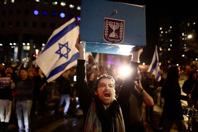 İsrailli vatandaşlardan 'Netanyahu' karşıtı eylem! - Resim: 54