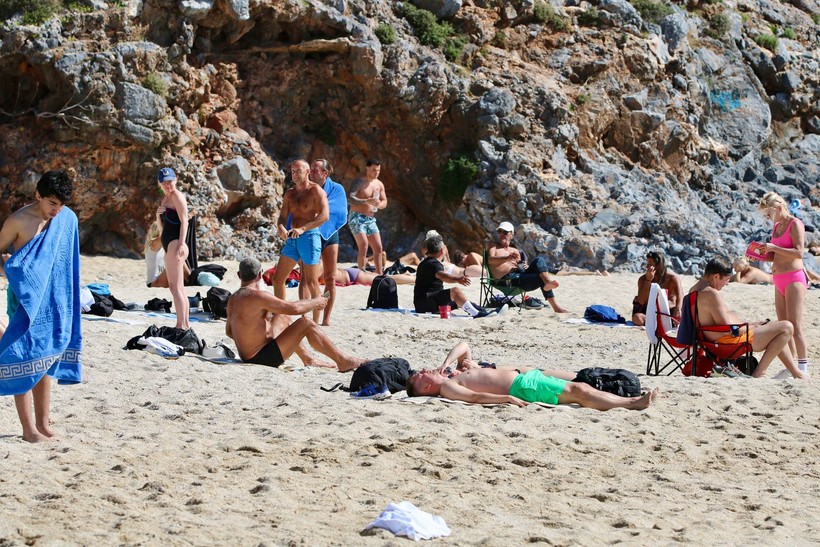 Antalya'da martın ilk günü deniz keyfi - Resim: 9