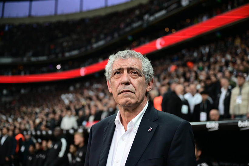 Beşiktaş Teknik Direktörü Fernando Santos, derbi mağlubiyetinin ardından hakeme tepki gösterdi - Resim : 5