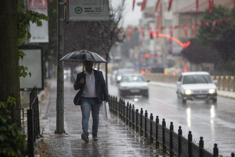 Meteoroloji 8 kent için 'risk var' uyarısında bulundu! Perşembe gününden itibaren Türkiye'de etkili olacak - Resim: 2