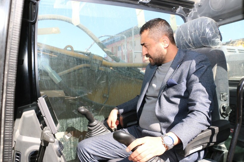 Elazığ'da aylık 300 bin liraya makas operatörü bulunamıyor - Resim: 3
