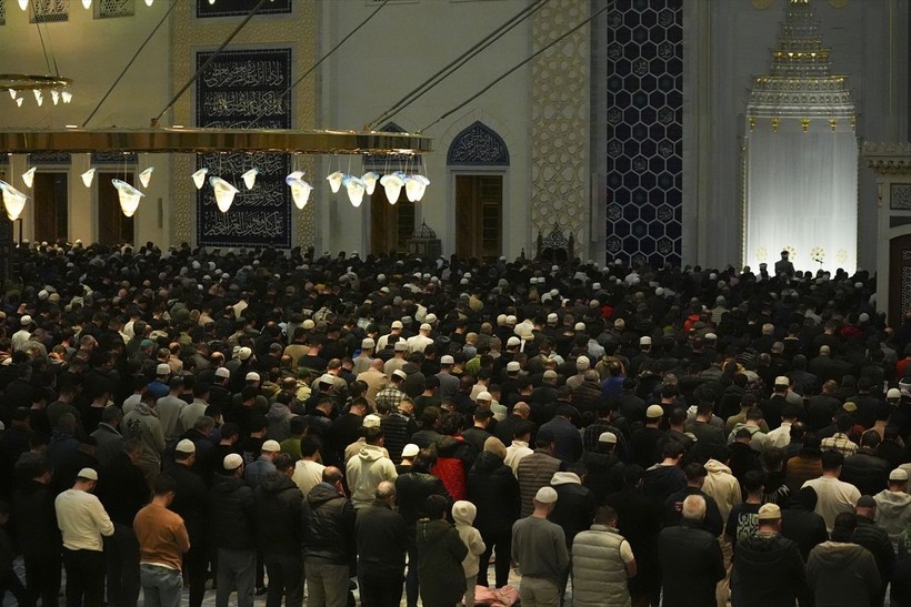Türkiye'de ilk teravih namazı kılındı - Resim: 8